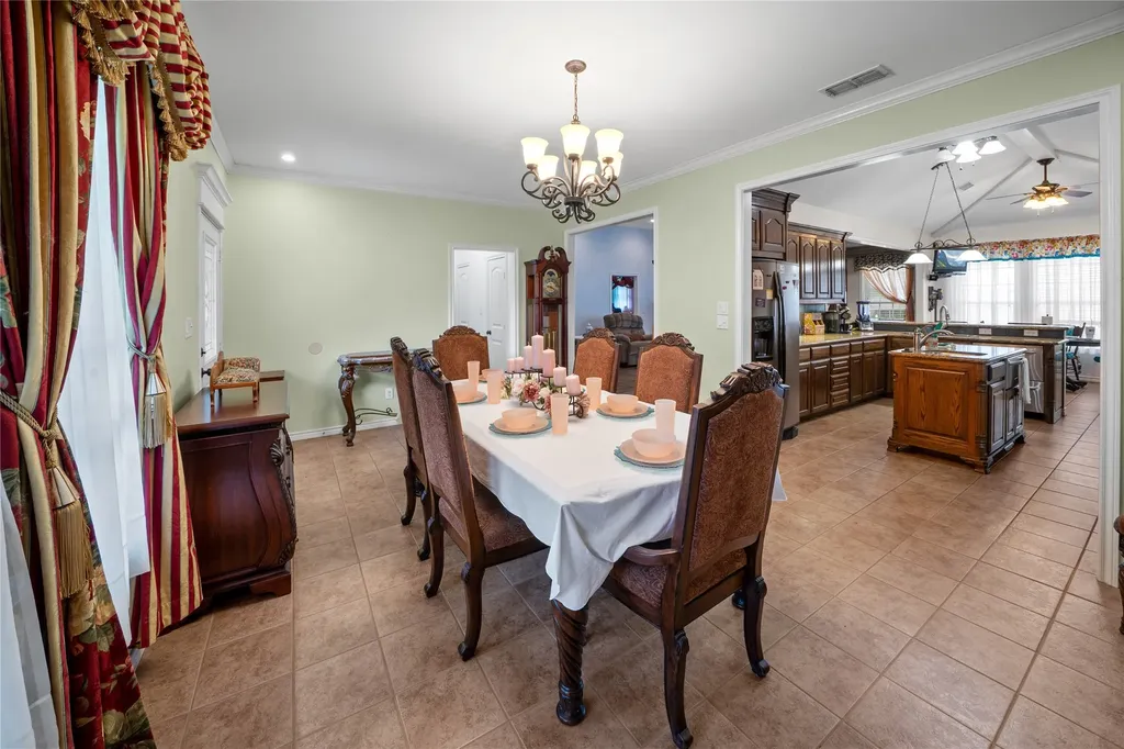 14226 County Road 434 Lindale TX 75771