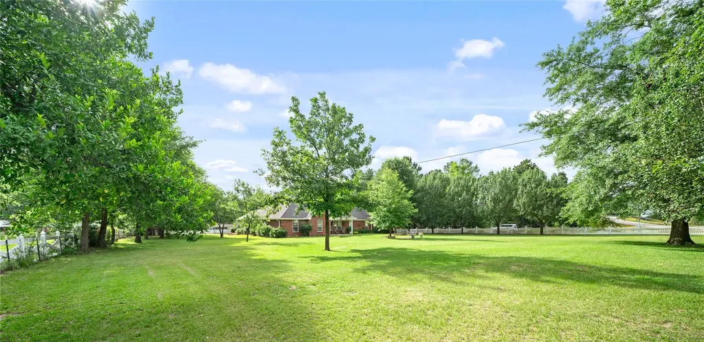 14226 County Road 434 Lindale TX 75771