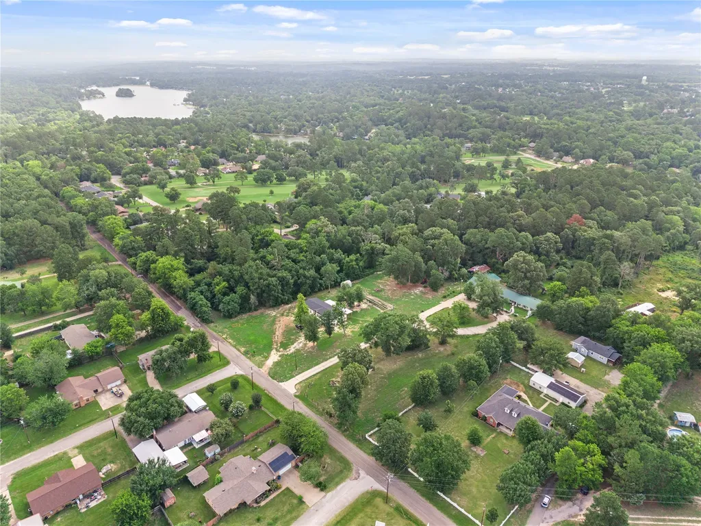 14226 County Road 434 Lindale TX 75771