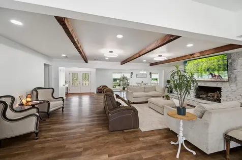 6602 Lyons Road Garland TX 75043