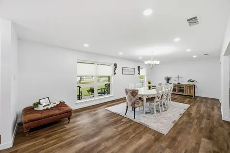6602 Lyons Road Garland TX 75043