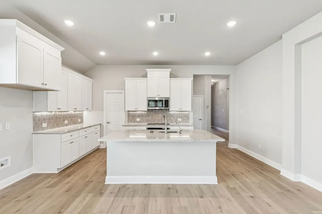 3808 Summerfield Drive Heartland TX 75126