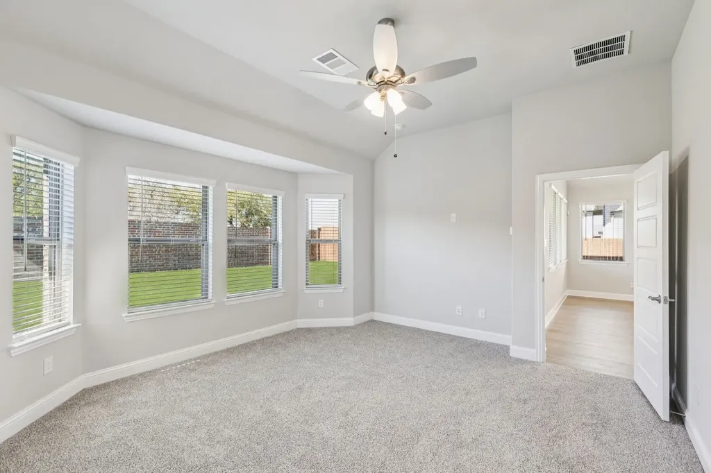 3808 Summerfield Drive Heartland TX 75126