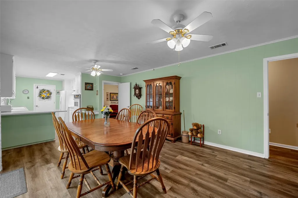 9609 Fair Circle Woodway TX 76712