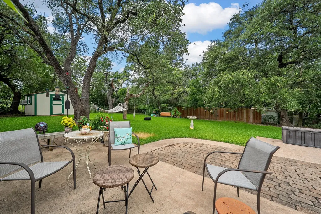 9609 Fair Circle Woodway TX 76712