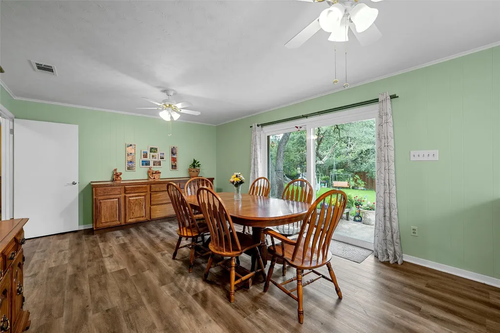 9609 Fair Circle Woodway TX 76712
