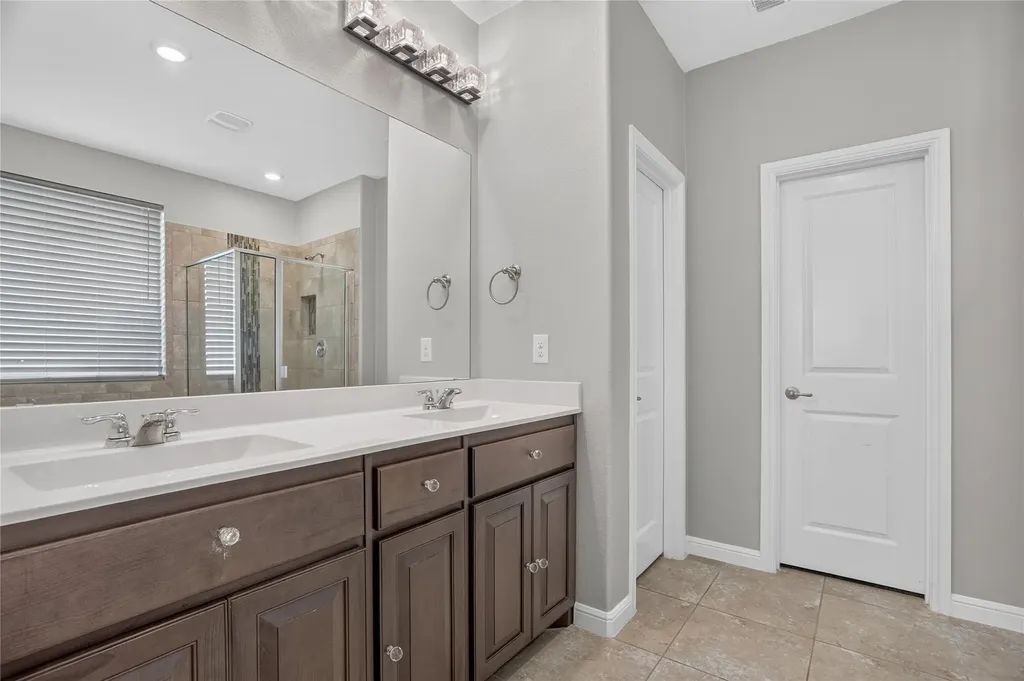 2529 Lavender Lane Glenn Heights TX 75154