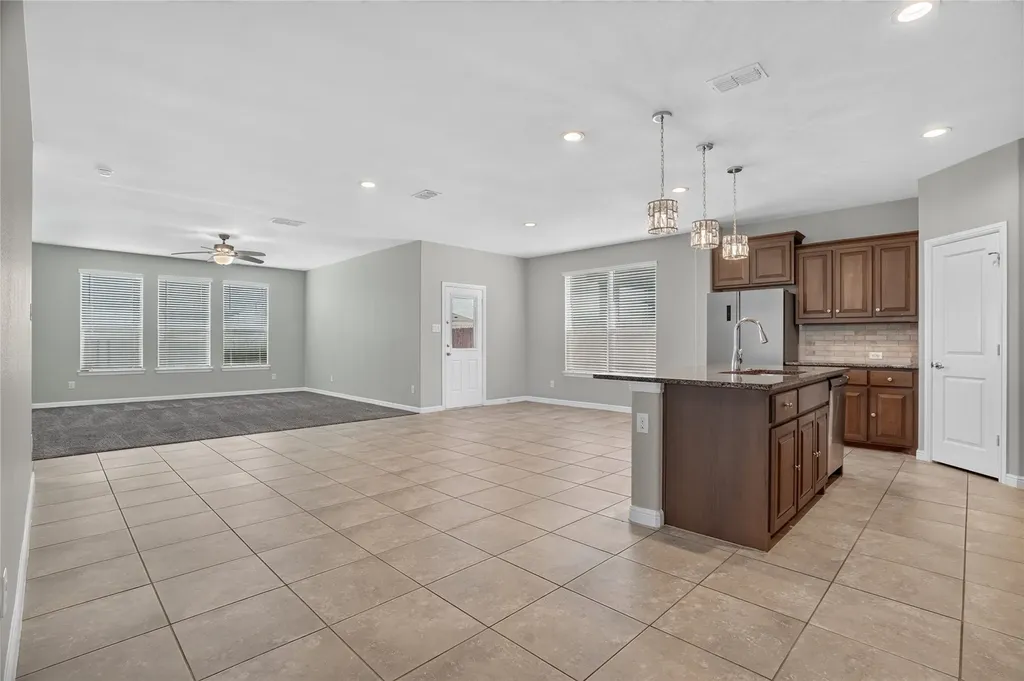 2529 Lavender Lane Glenn Heights TX 75154
