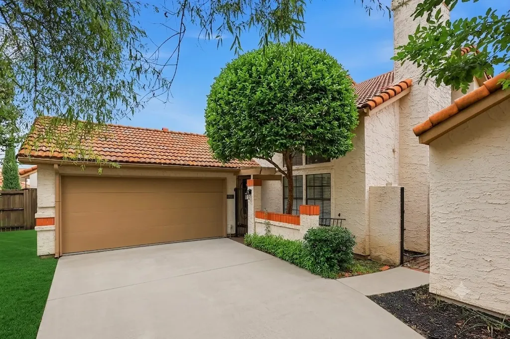607 Mission Circle Irving TX 75063