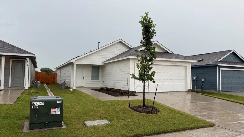 3911 Ontario Way Sherman TX 75090
