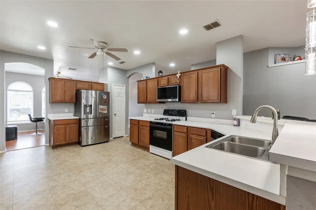 12779 Honey Locust Circle Fort Worth TX 76040