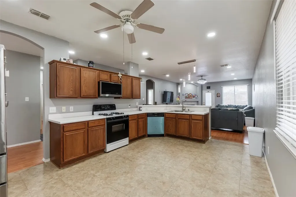12779 Honey Locust Circle Fort Worth TX 76040