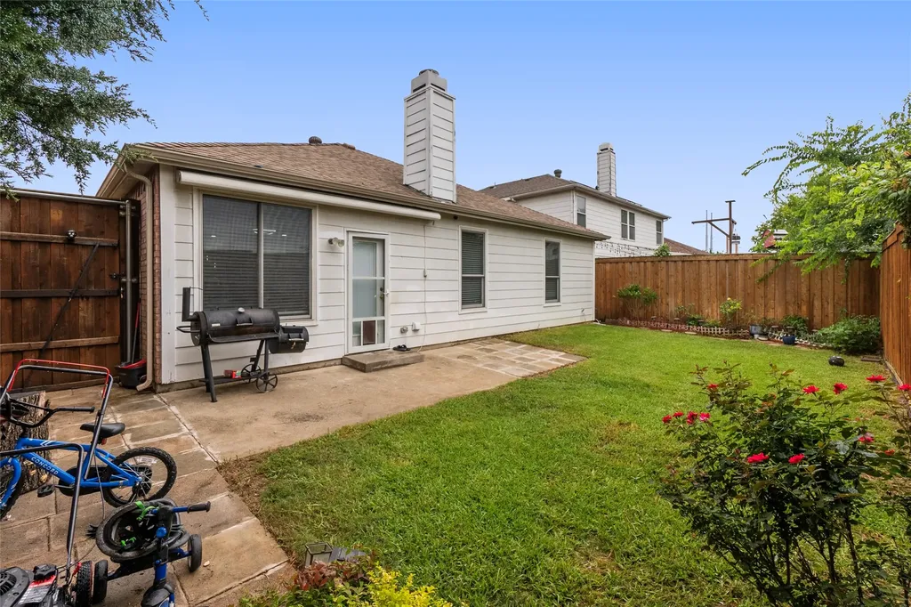 12779 Honey Locust Circle Fort Worth TX 76040
