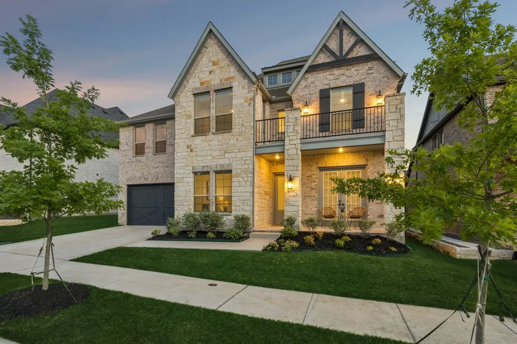 2560 Hampstead Lane Carrollton TX 75010