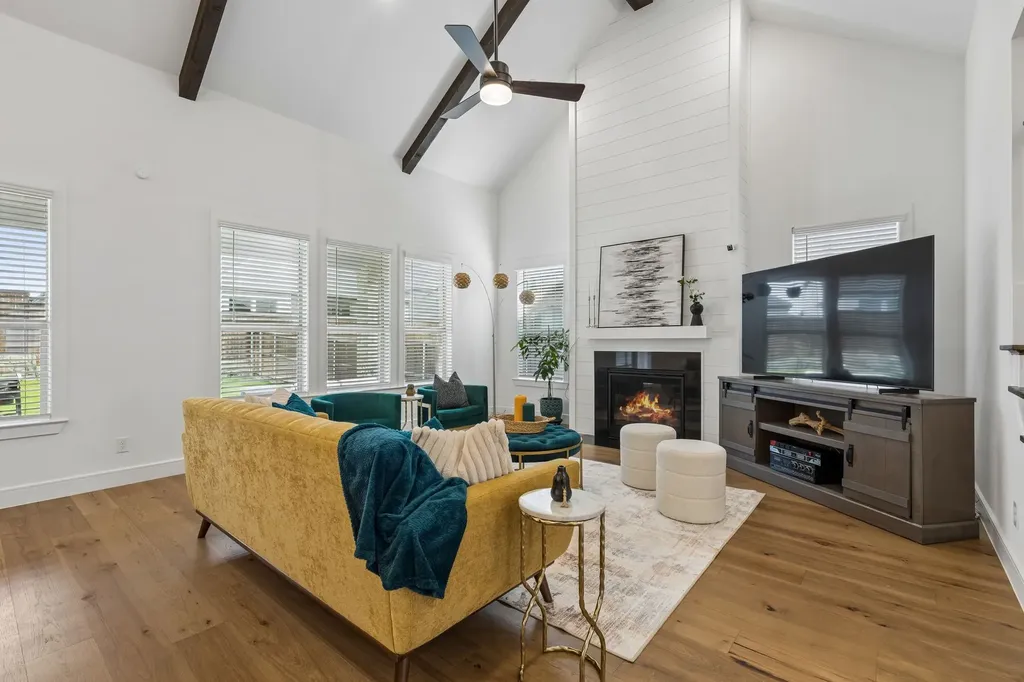 2560 Hampstead Lane Carrollton TX 75010