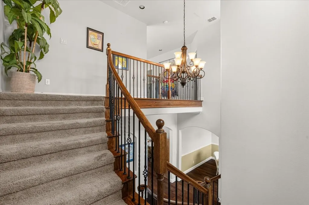 4921 Empire Way Irving TX 75038