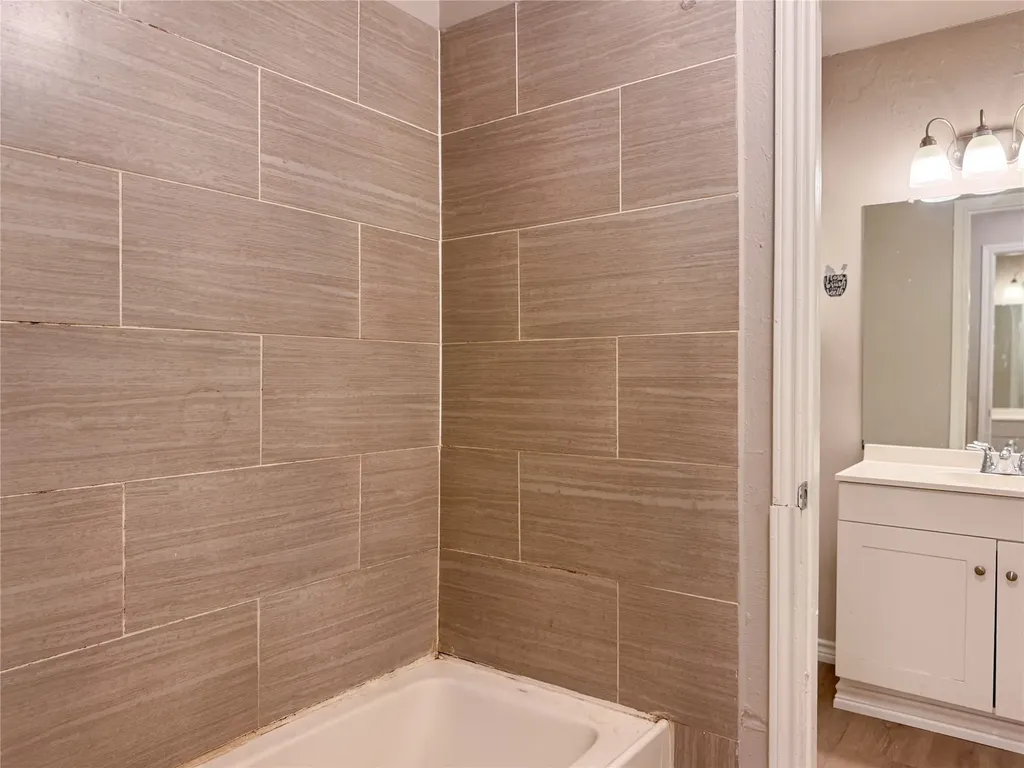 2327 Summer Place Drive Arlington TX 76014
