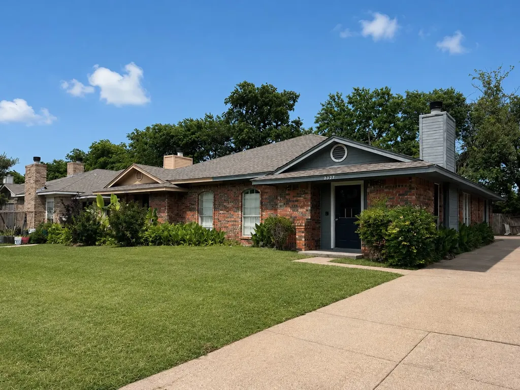2327 Summer Place Drive Arlington TX 76014