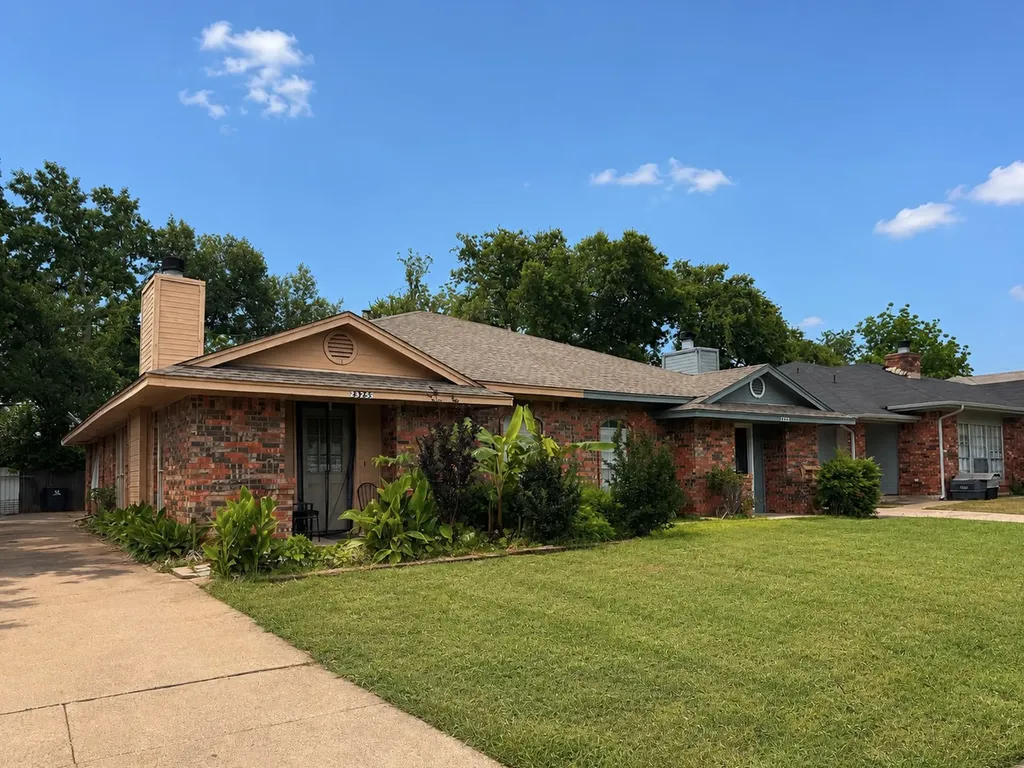 2327 Summer Place Drive Arlington TX 76014