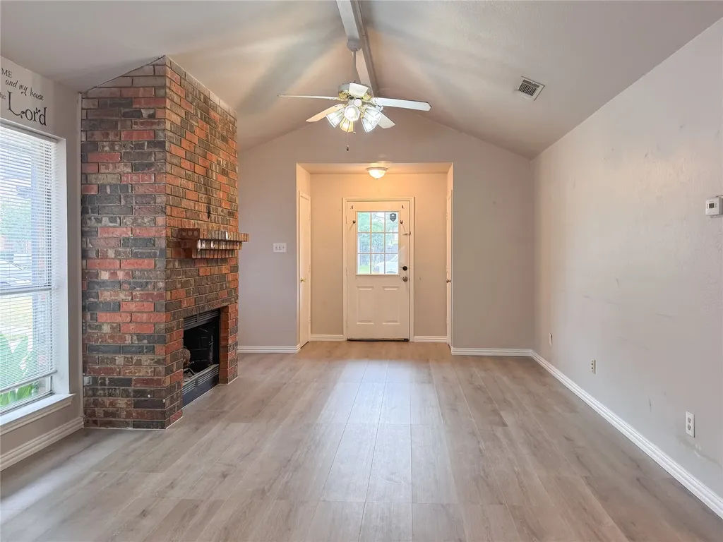 2327 Summer Place Drive Arlington TX 76014