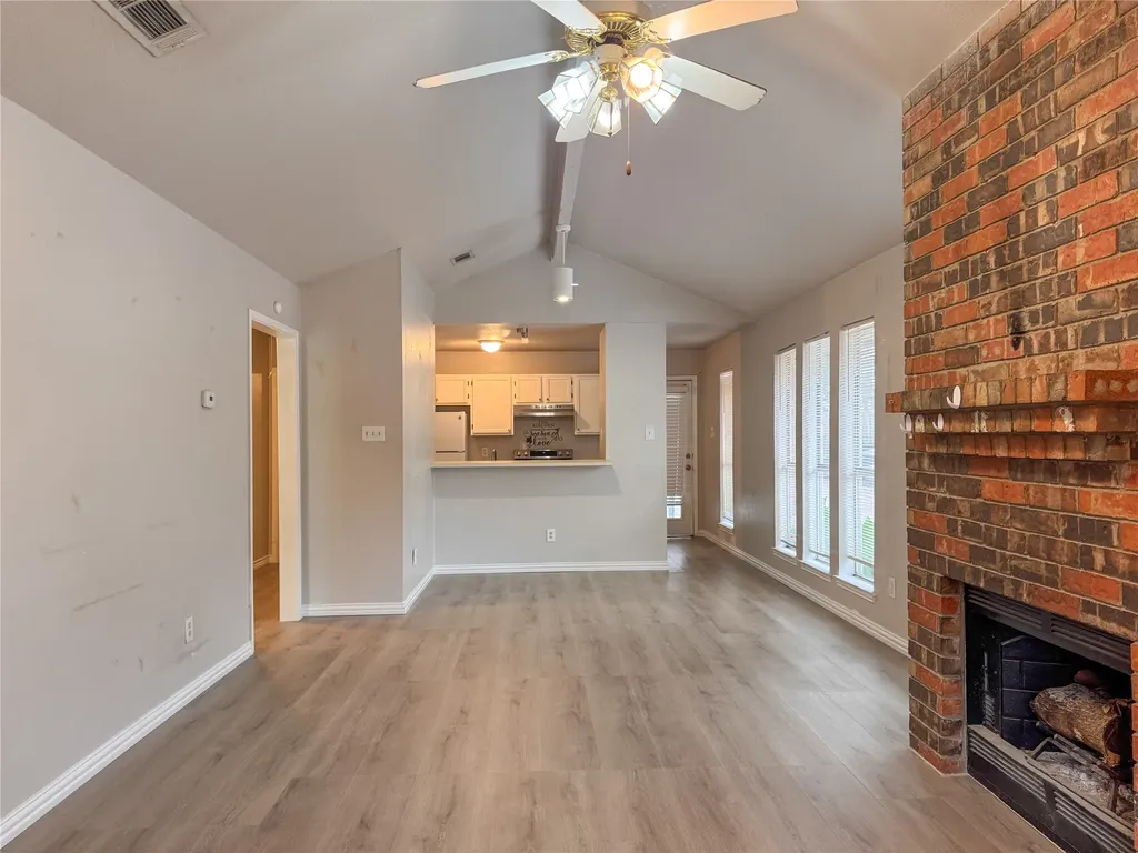 2327 Summer Place Drive Arlington TX 76014