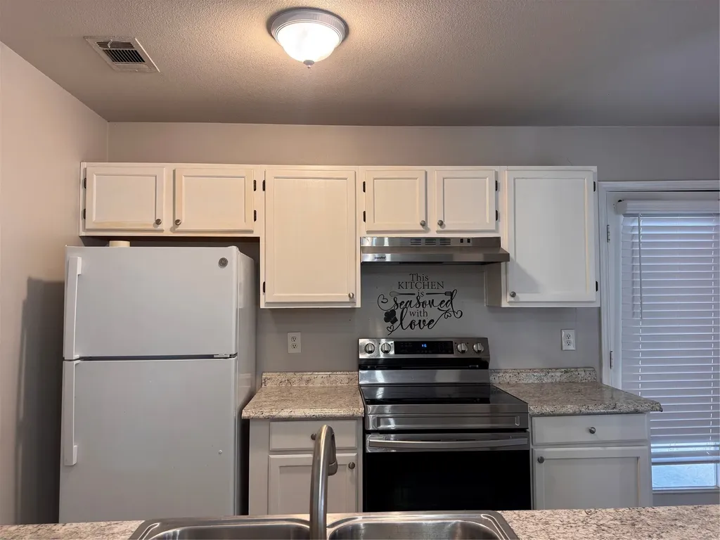 2327 Summer Place Drive Arlington TX 76014