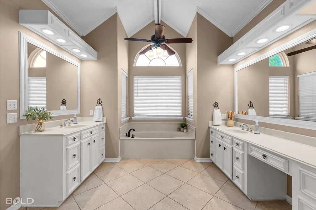 215 Crosscreek Drive Bossier City LA 71111