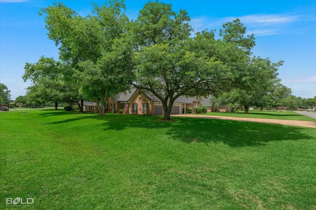 215 Crosscreek Drive Bossier City LA 71111