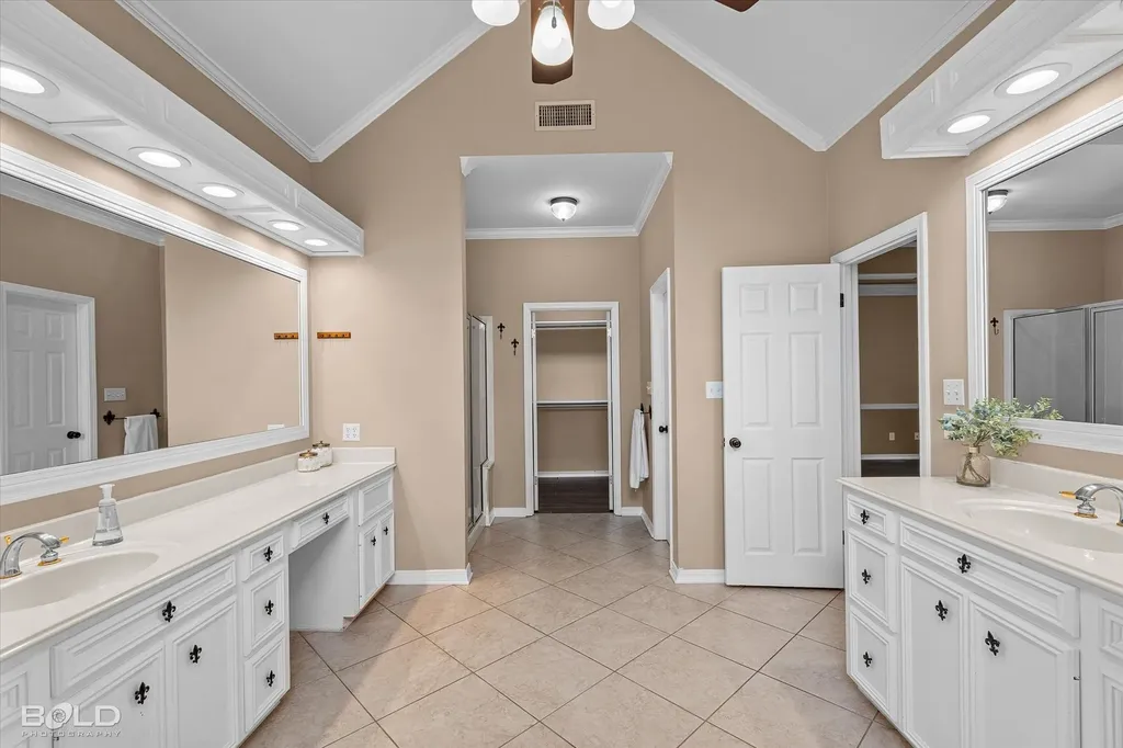 215 Crosscreek Drive Bossier City LA 71111