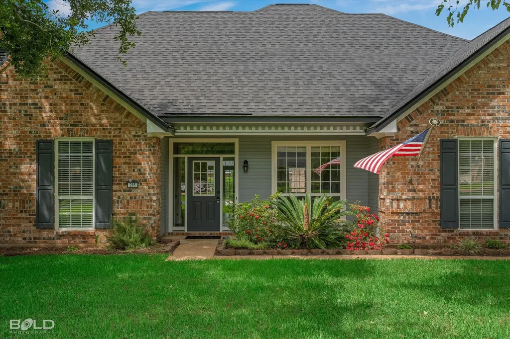 215 Crosscreek Drive Bossier City LA 71111