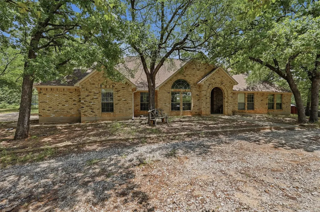 7154 E Fm 922 Valley View TX 76272