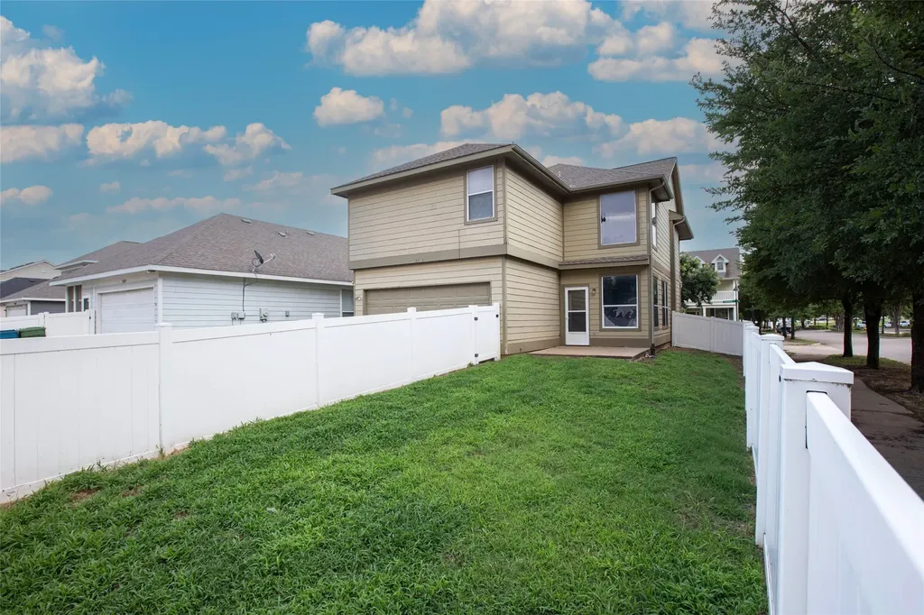 10201 Franklin Drive Providence Village TX 76227