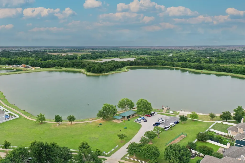 10201 Franklin Drive Providence Village TX 76227