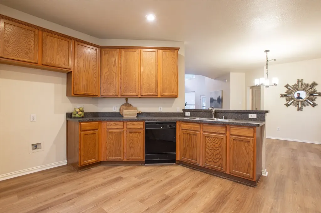 10201 Franklin Drive Providence Village TX 76227