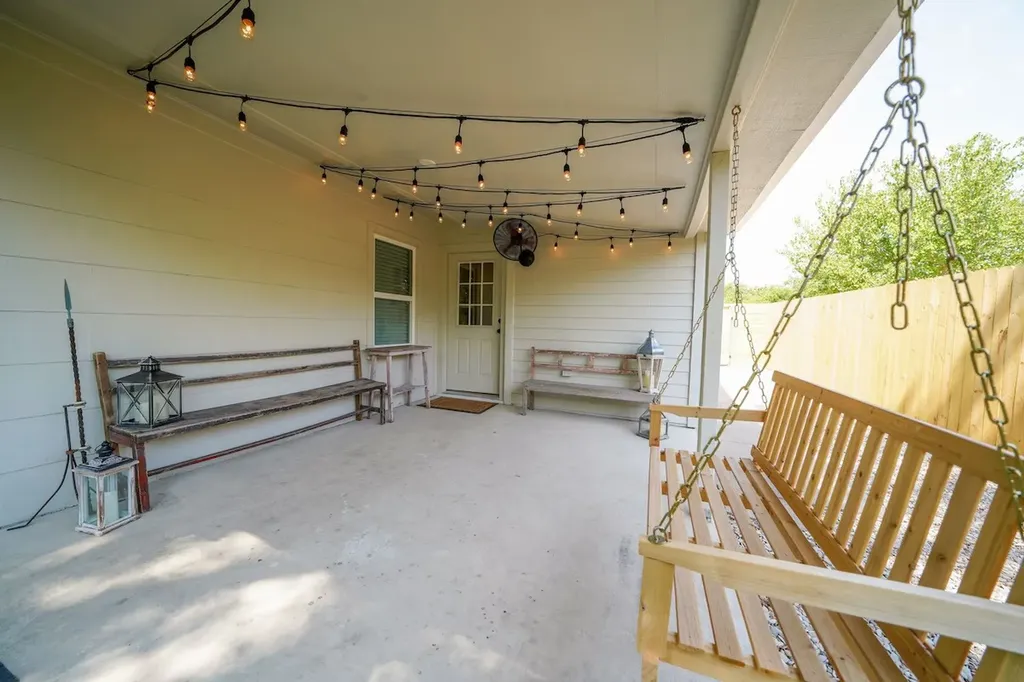 5881 Tracyne Drive Westworth Village TX 76114