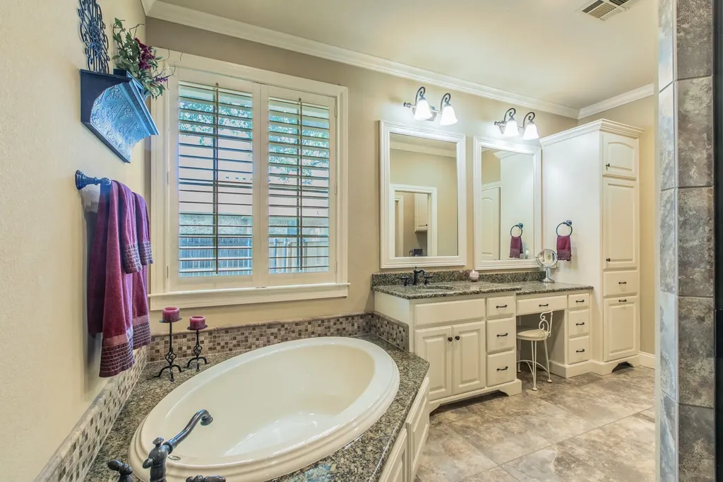 437 Winding Creek Lane Waco TX 76657