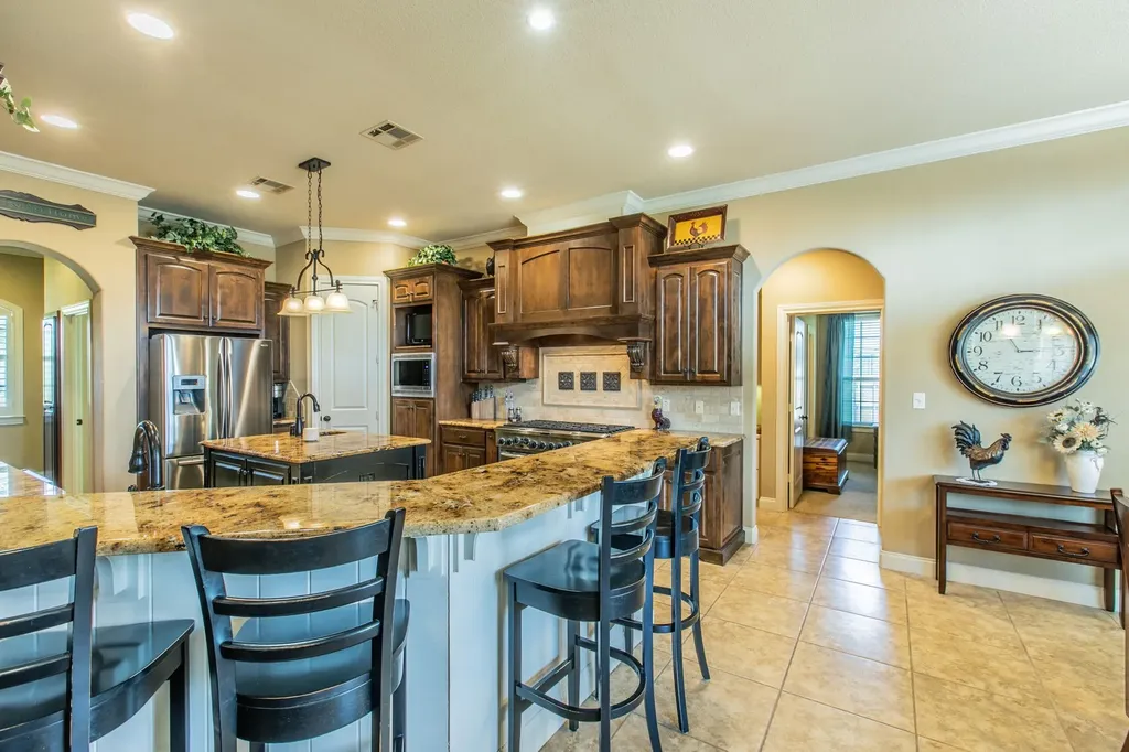 437 Winding Creek Lane Waco TX 76657