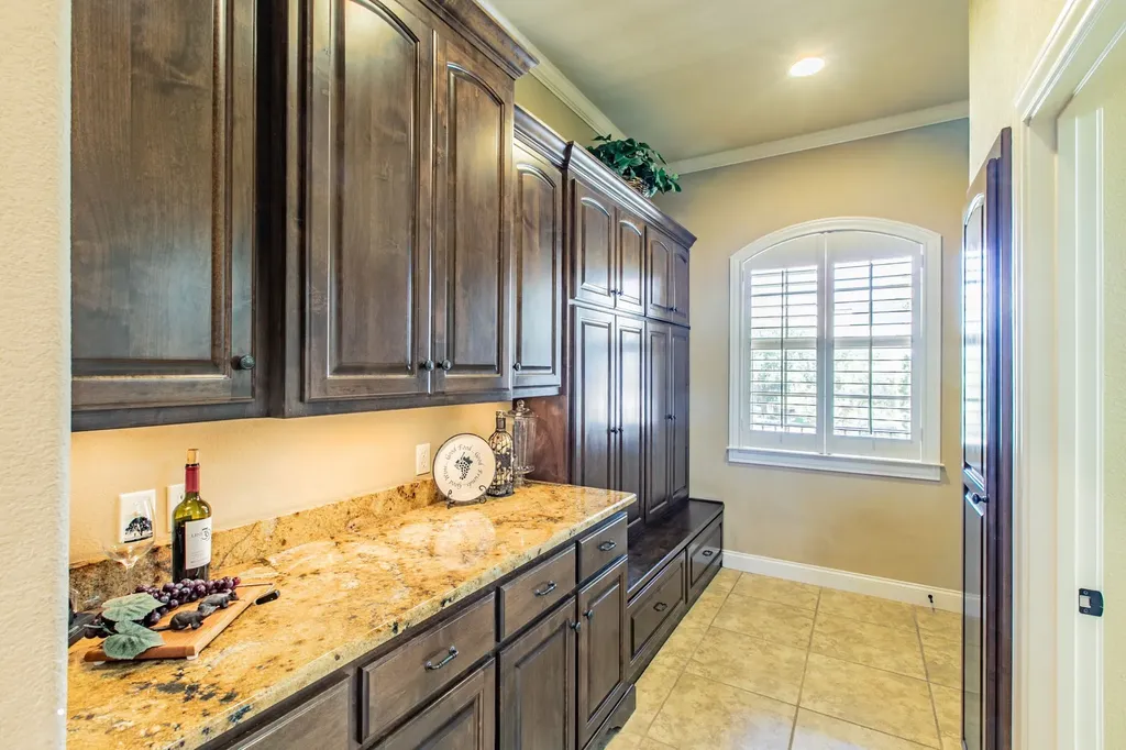 437 Winding Creek Lane Waco TX 76657