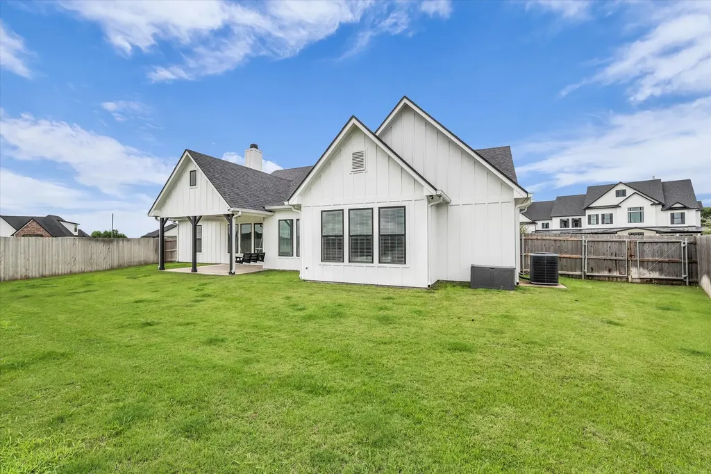 154 Water View Lane Robinson TX 76706