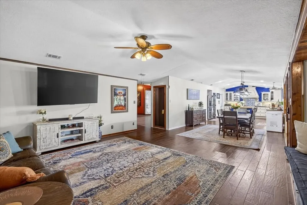 12791 Honeysuckle Circle Eustace TX 75124