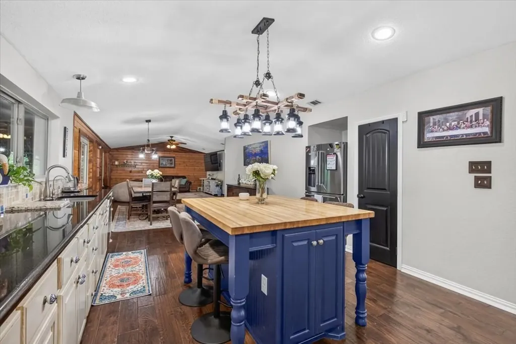 12791 Honeysuckle Circle Eustace TX 75124