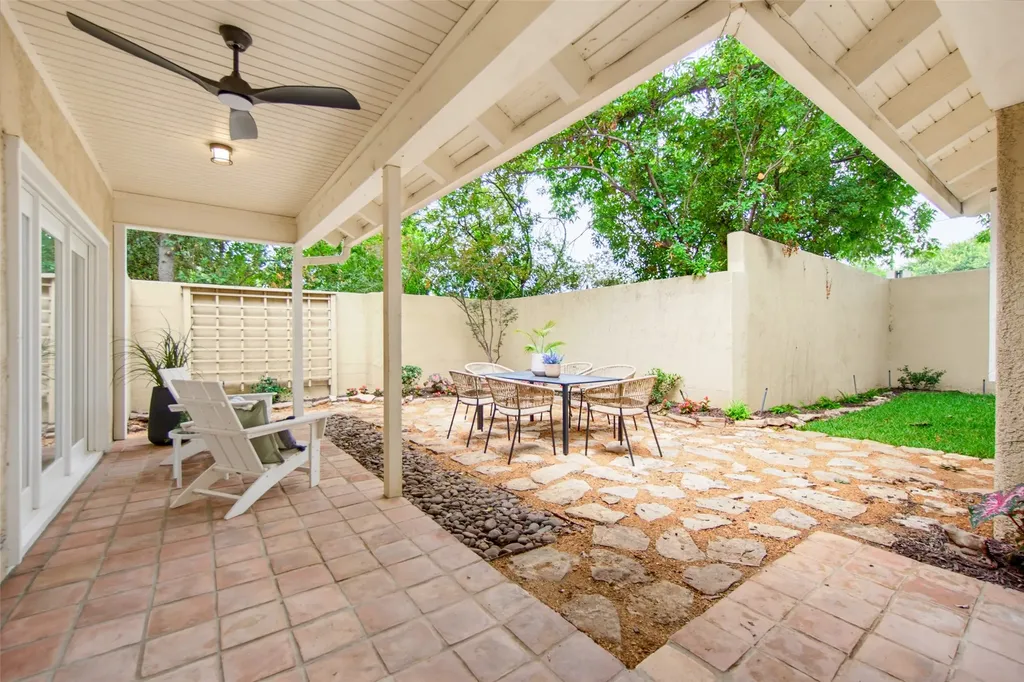 4394 Cochran Chapel Circle Dallas TX 75209