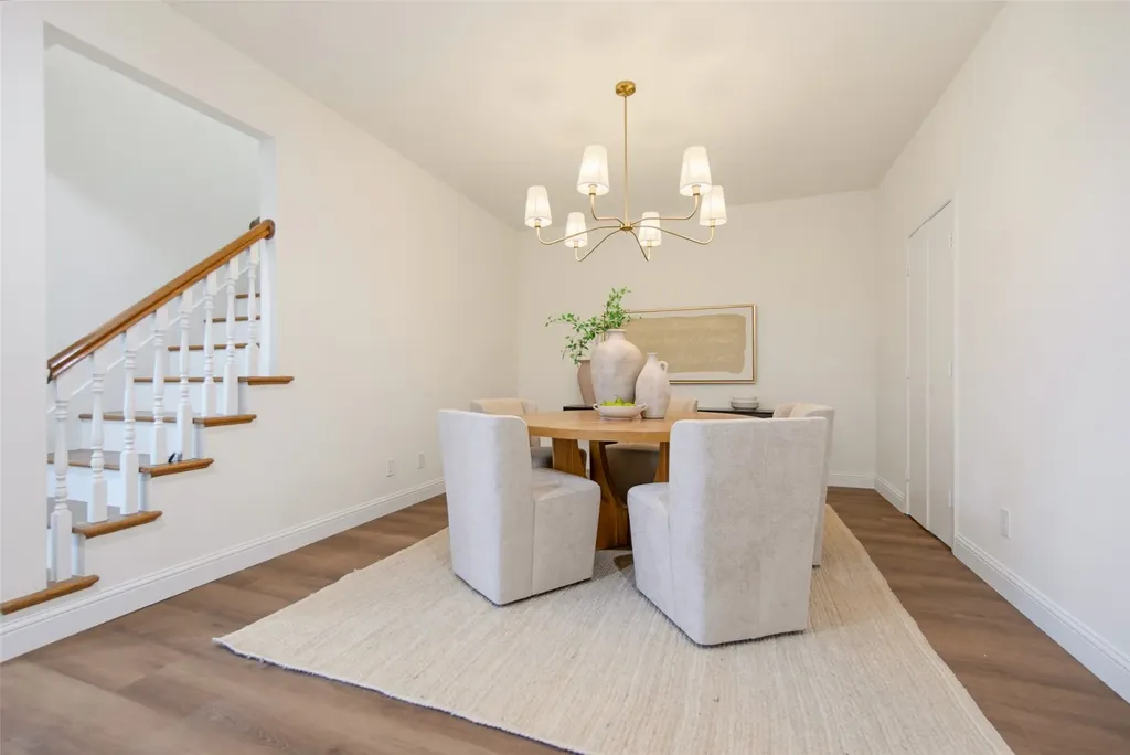 4394 Cochran Chapel Circle Dallas TX 75209