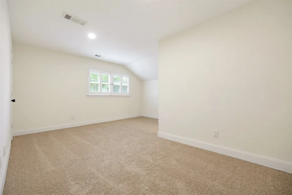 4394 Cochran Chapel Circle Dallas TX 75209