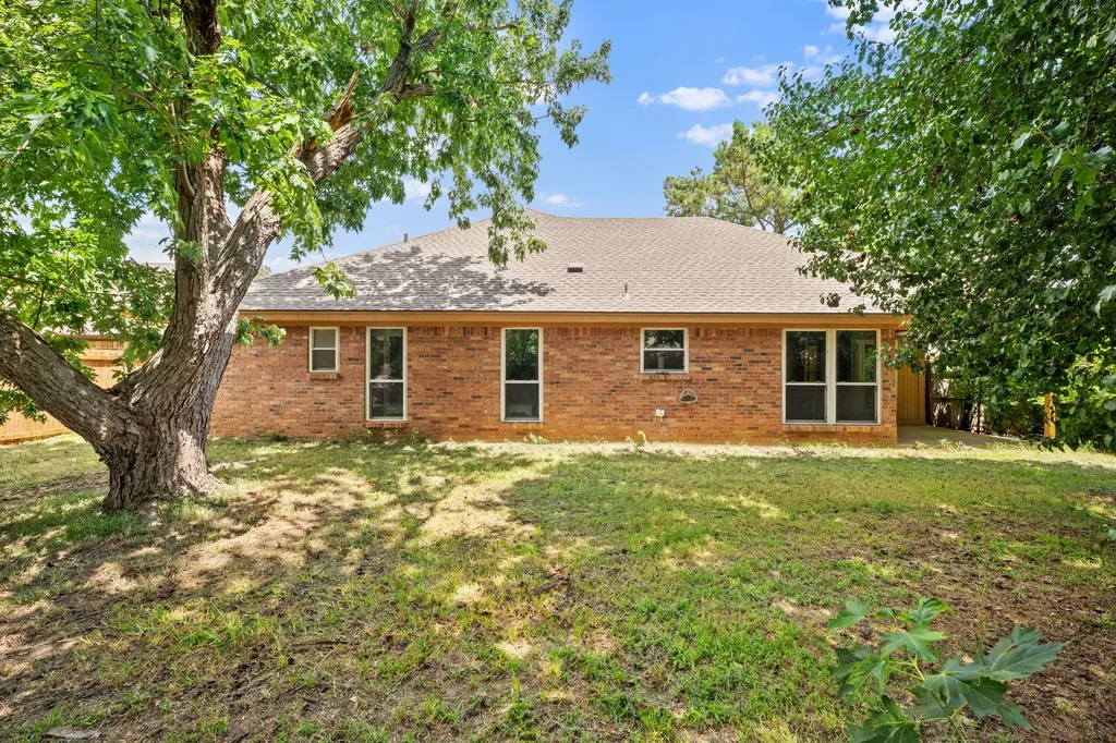 8 Cimarron Drive Trophy Club TX 76262