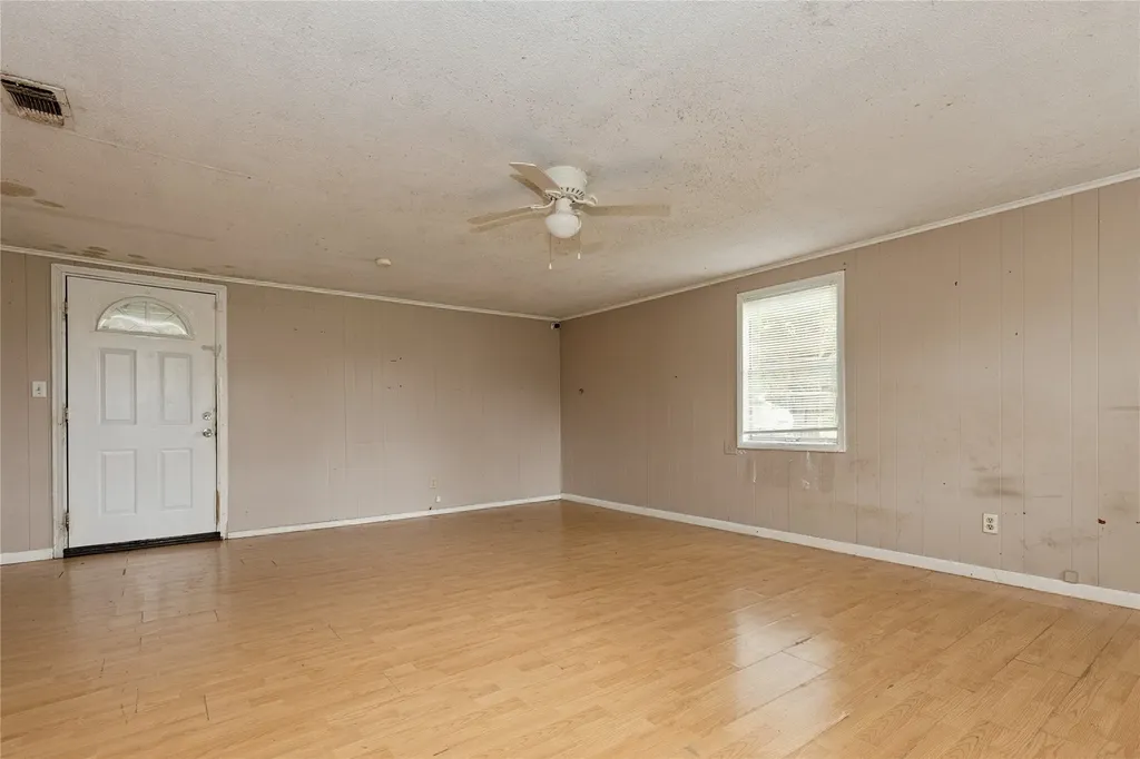 1003 Brooks New Boston TX 75570
