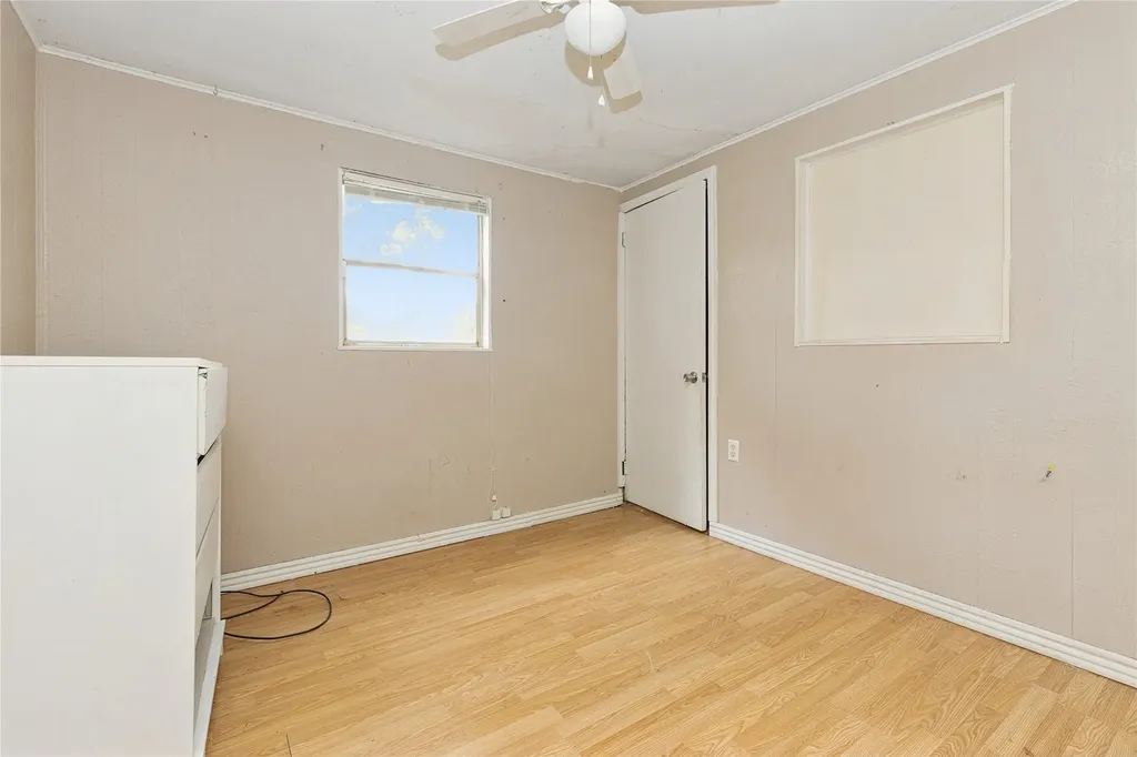 1003 Brooks New Boston TX 75570
