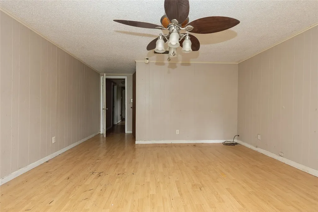 1003 Brooks New Boston TX 75570
