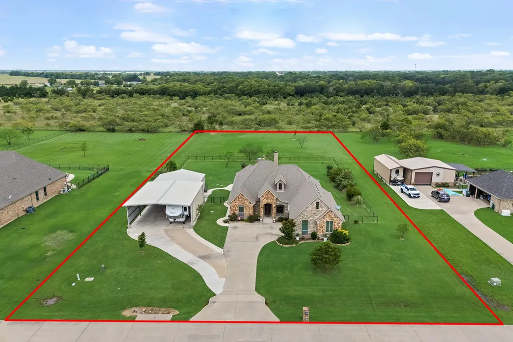 5038 White Pine Drive Royse City TX 75189