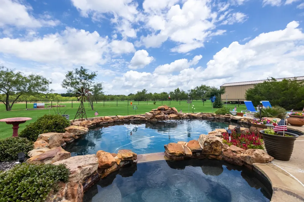 5038 White Pine Drive Royse City TX 75189